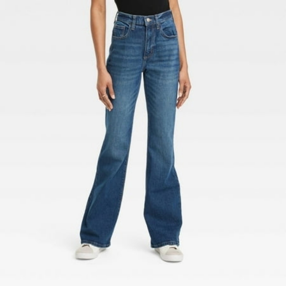 NEW PLUS SIZE Universal Thread Jeans - Picture 1 of 2
